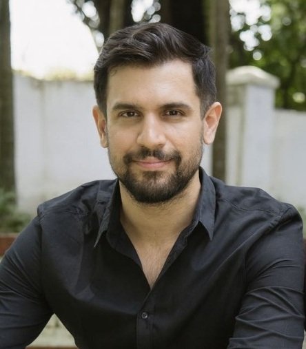 Author swapnil Kamat